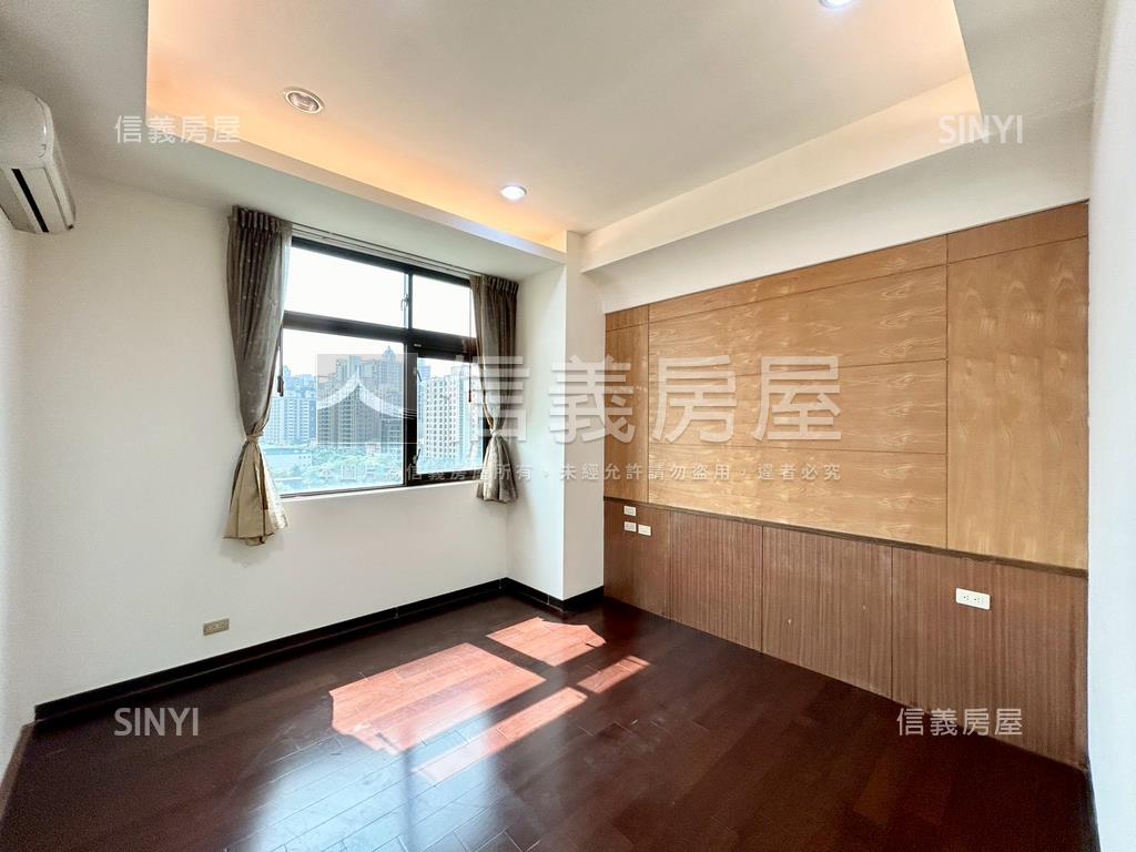 首璽長虹三房雙車位美屋房屋室內格局與周邊環境