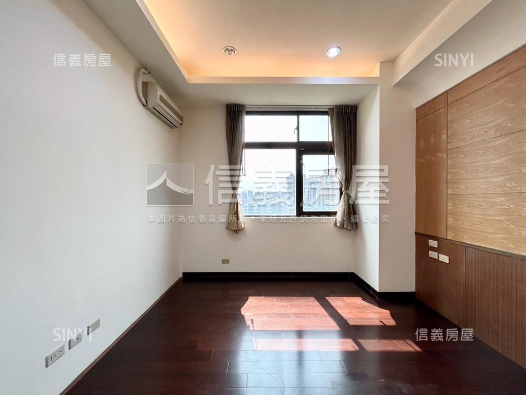 首璽長虹三房雙車位美屋房屋室內格局與周邊環境