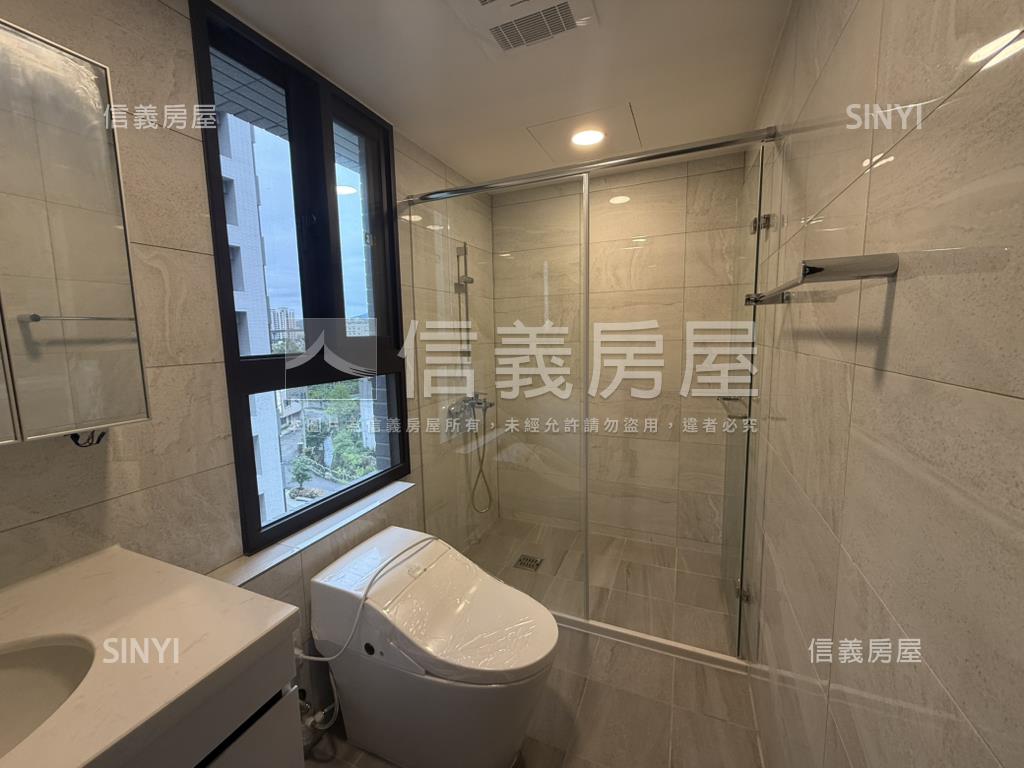 櫻花知築兩房兩衛平車房屋室內格局與周邊環境
