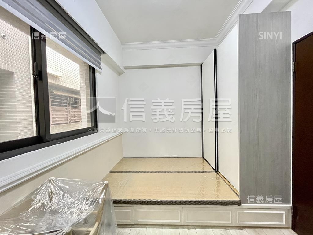 頂新特區質感讚優質車墅房屋室內格局與周邊環境