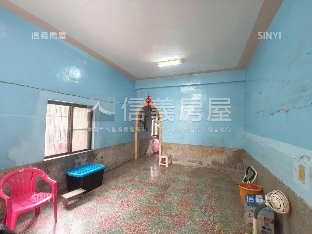 瑞隆商圈近輕軌好成家透天房屋室內格局與周邊環境