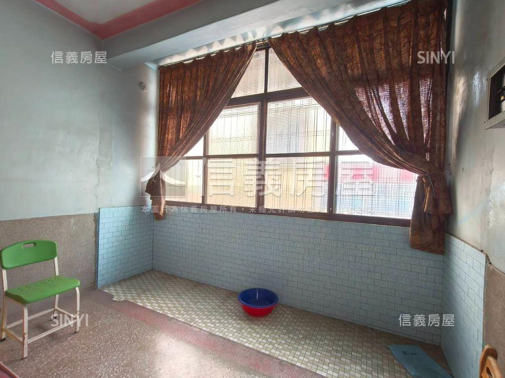 瑞隆商圈近輕軌好成家透天房屋室內格局與周邊環境