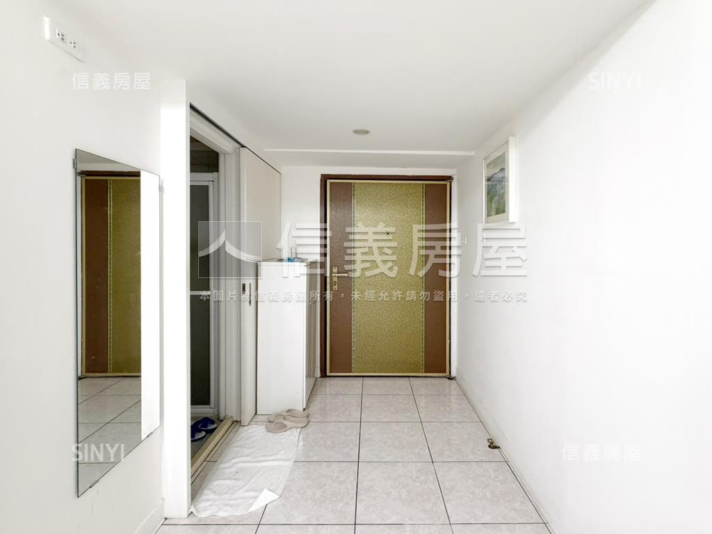近捷運小資有陽台美一房房屋室內格局與周邊環境