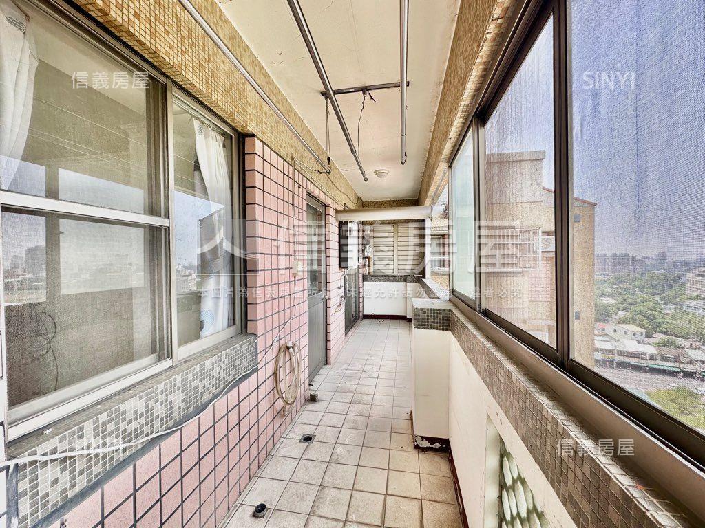 店長推薦虎嘯高樓視野四房房屋室內格局與周邊環境