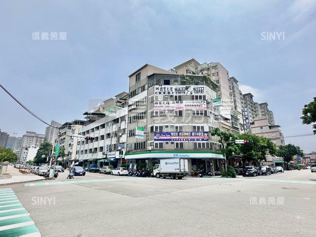 店長推薦虎嘯高樓視野四房房屋室內格局與周邊環境