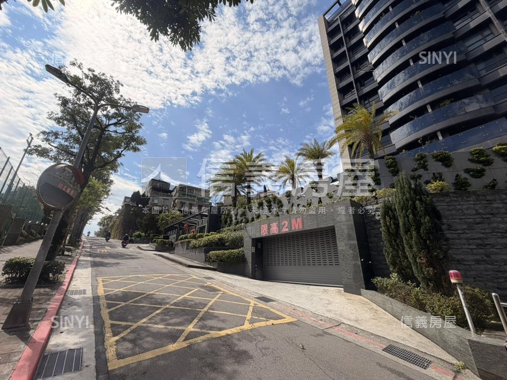 大湖名璽車位Ｂ房屋室內格局與周邊環境