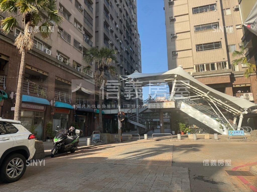 逢甲高效益低總店面平車位房屋室內格局與周邊環境