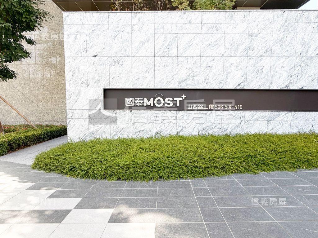 酷國泰ＭＯＳＴ三房低總價房屋室內格局與周邊環境