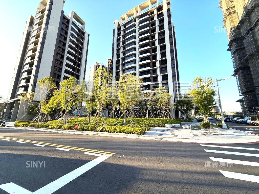 酷國泰ＭＯＳＴ三房低總價房屋室內格局與周邊環境