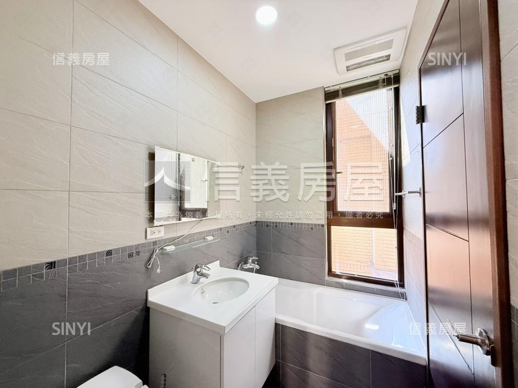 安和苑樹海採光佳三房車位房屋室內格局與周邊環境