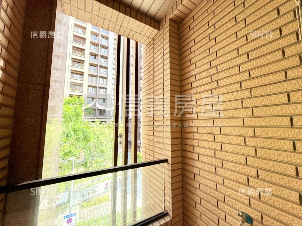 安和苑樹海採光佳三房車位房屋室內格局與周邊環境