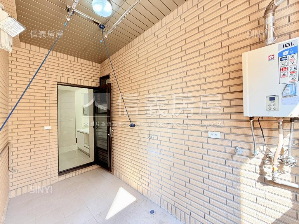 安和苑樹海採光佳三房車位房屋室內格局與周邊環境