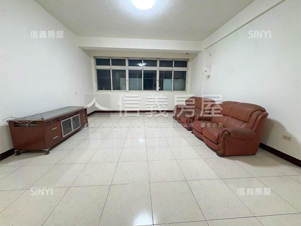 近國道金透店房屋室內格局與周邊環境