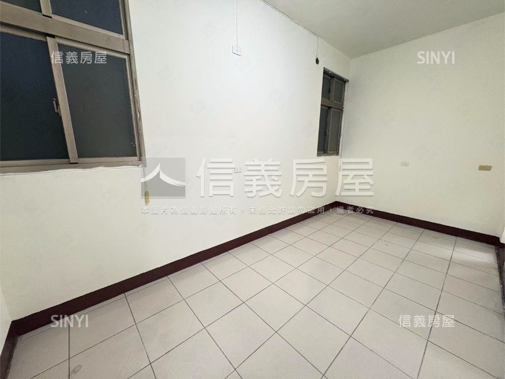 近國道金透店房屋室內格局與周邊環境