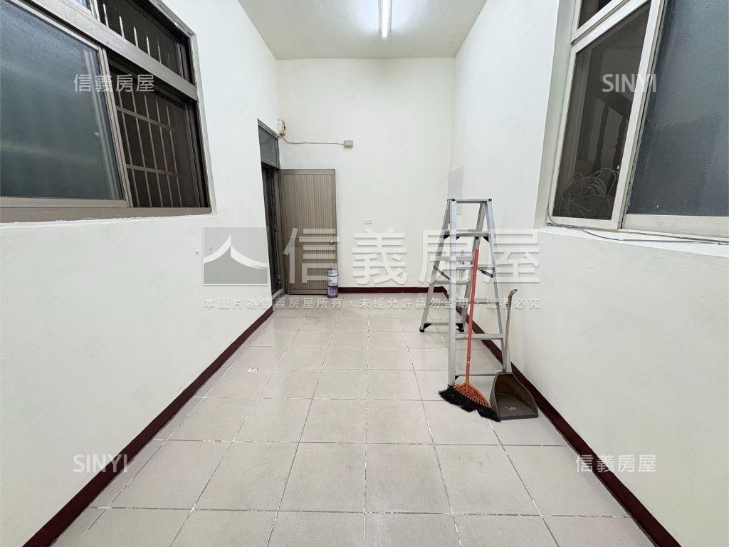 近國道金透店房屋室內格局與周邊環境