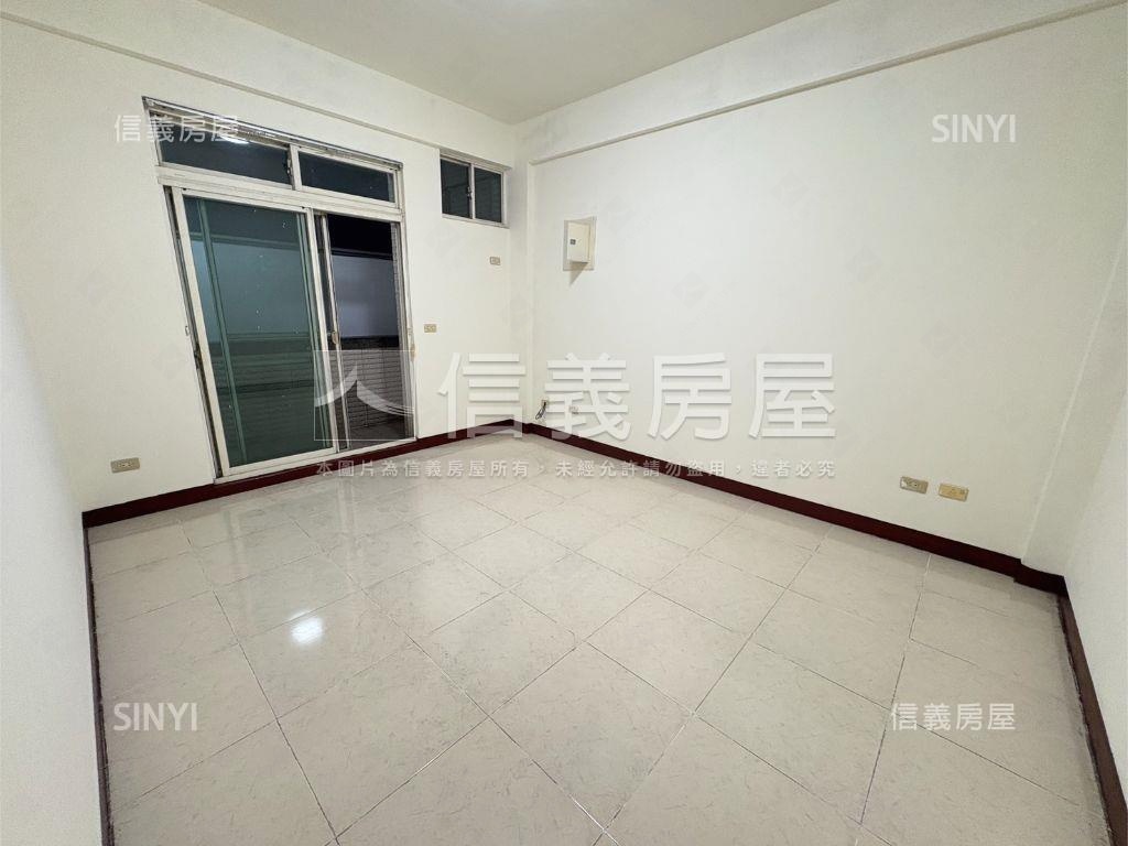 近國道金透店房屋室內格局與周邊環境