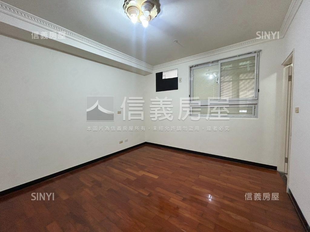 皇城帝寶．水湳大３房房屋室內格局與周邊環境