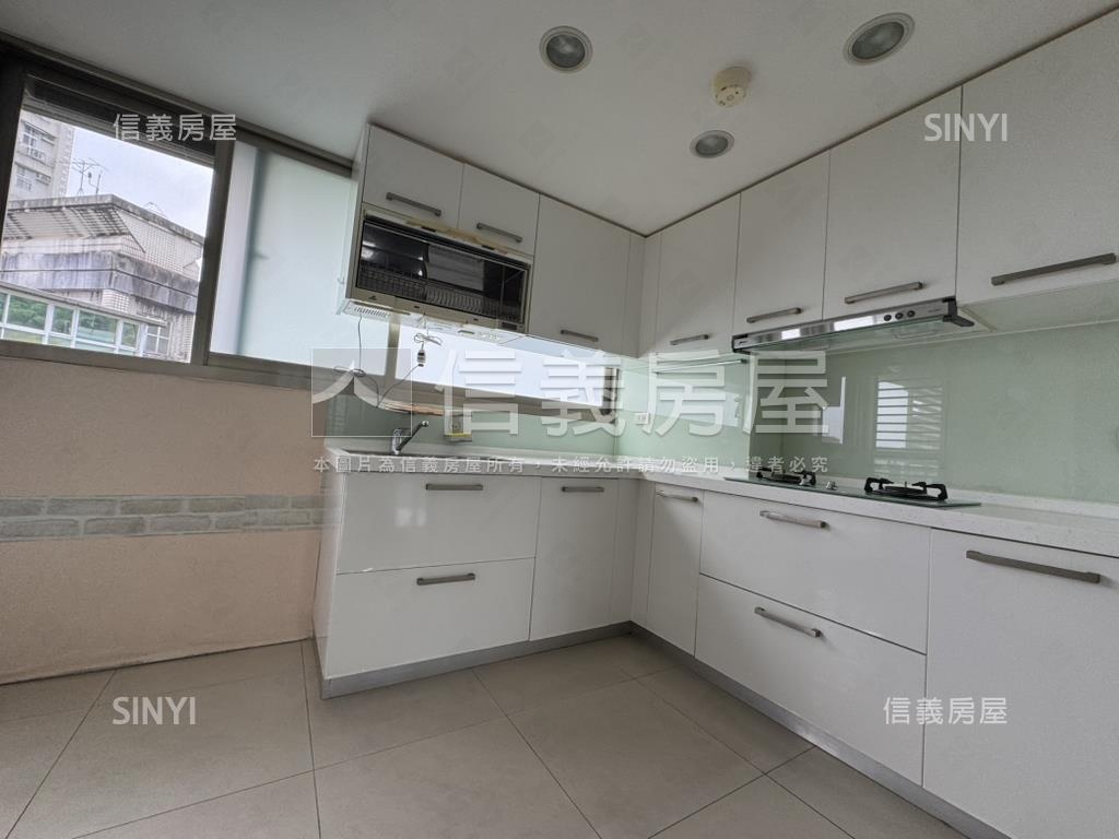 葉綠素景觀美宅房屋室內格局與周邊環境