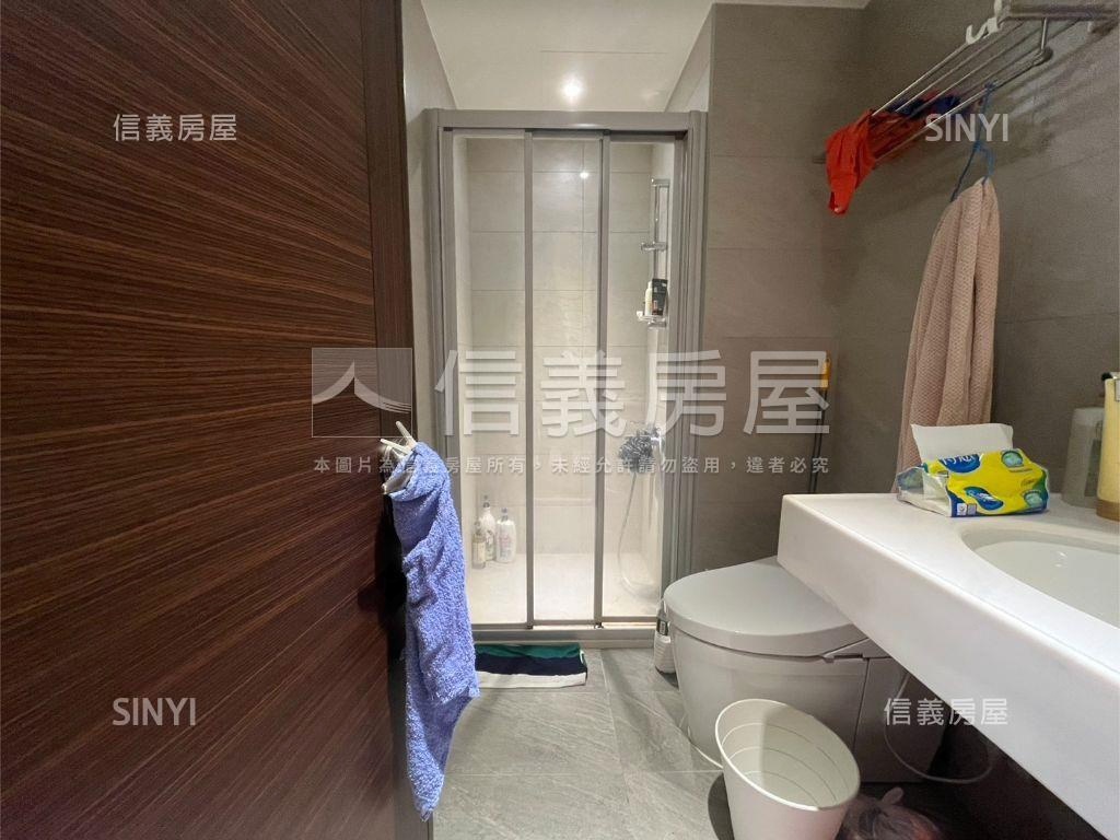 低總價一品硯景觀套房車位房屋室內格局與周邊環境