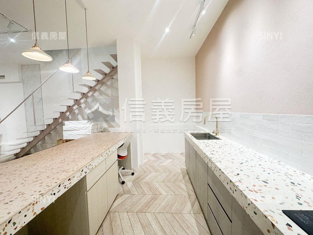 近巨蛋美裝潢住辦房屋室內格局與周邊環境