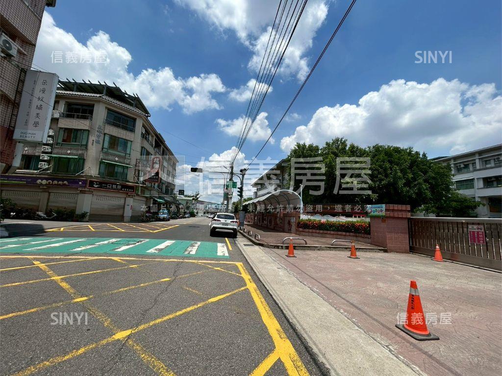 近草湖國小三房平車房屋室內格局與周邊環境