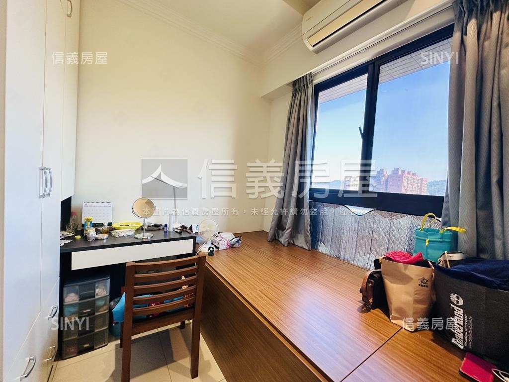 上河景。通風日光三房車位房屋室內格局與周邊環境