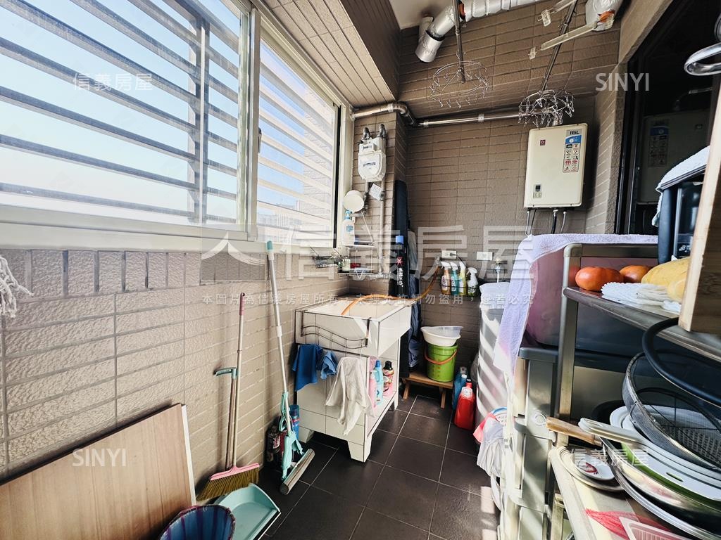 上河景。通風日光三房車位房屋室內格局與周邊環境