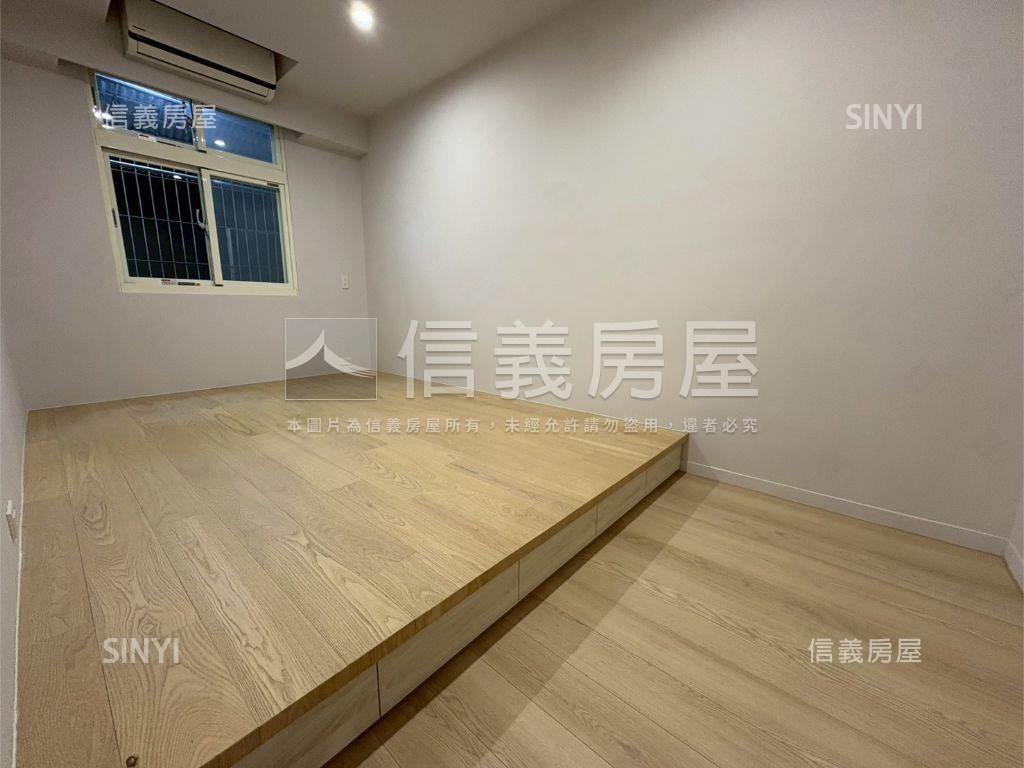 ★新接新板精美二樓免裝潢房屋室內格局與周邊環境