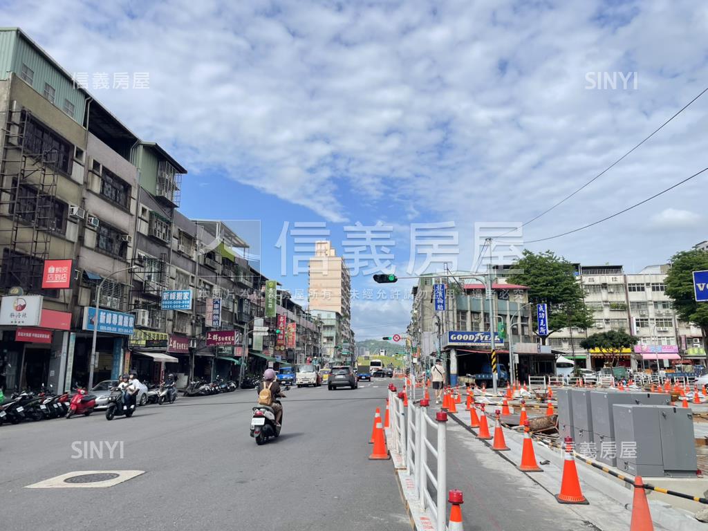龍濱近捷運五房公寓房屋室內格局與周邊環境