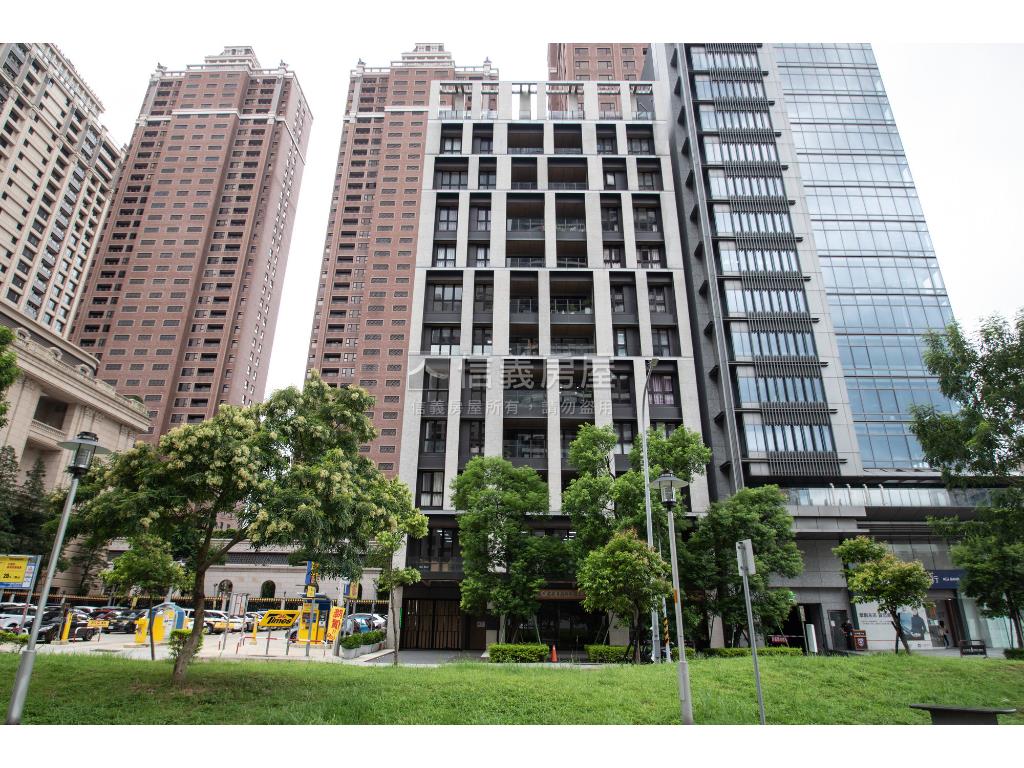 藝文核心✨璞園美兩房車位房屋室內格局與周邊環境