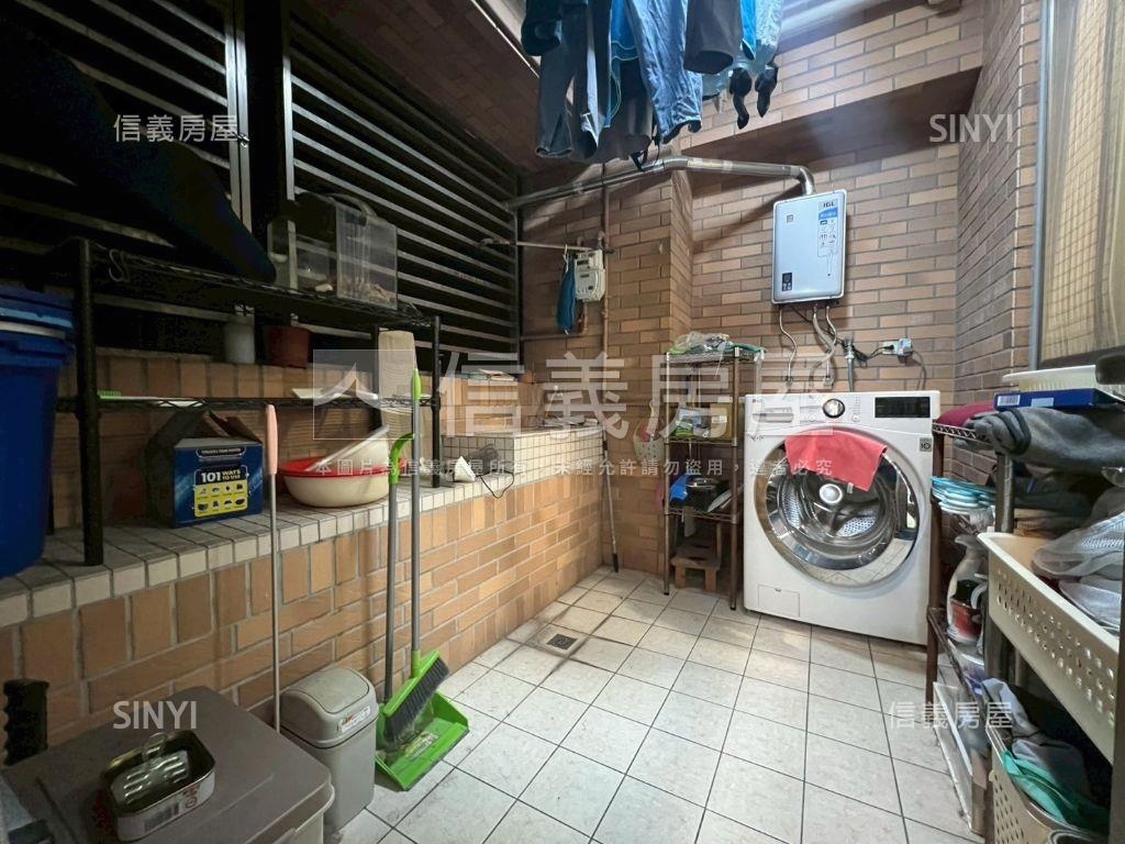 御賞雙主臥四房車位房屋室內格局與周邊環境