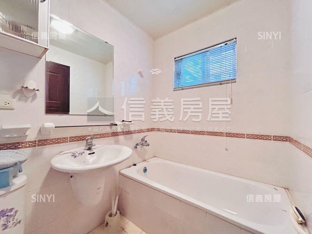 御賞大空間雙主臥４房車位房屋室內格局與周邊環境