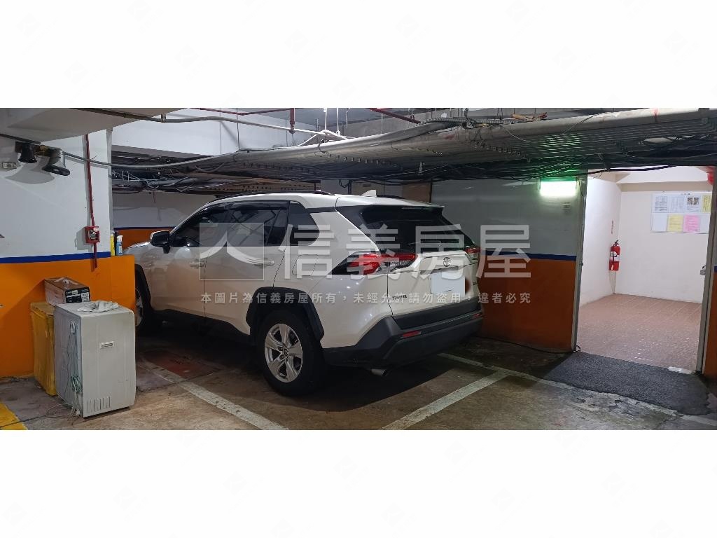 四季芳庭坡道平面大車位房屋室內格局與周邊環境