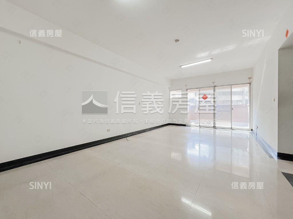 近文華高中站美三房平車位房屋室內格局與周邊環境
