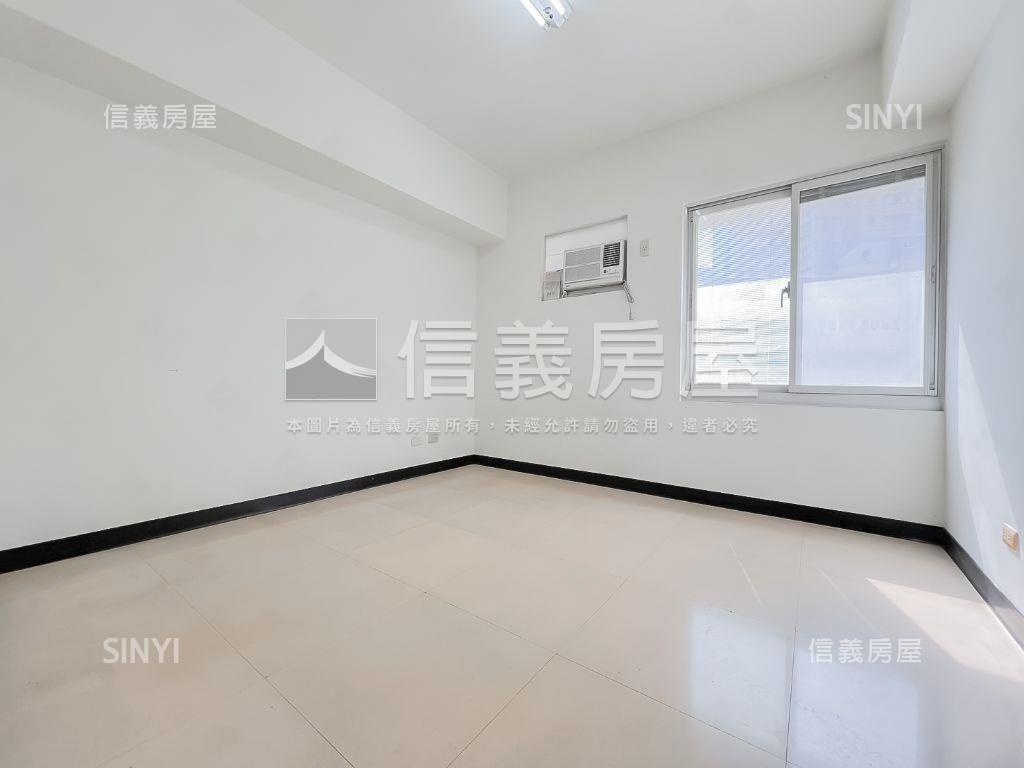 近文華高中站美三房平車位房屋室內格局與周邊環境