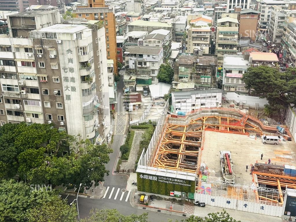 信義安和★都更透天土地房屋室內格局與周邊環境