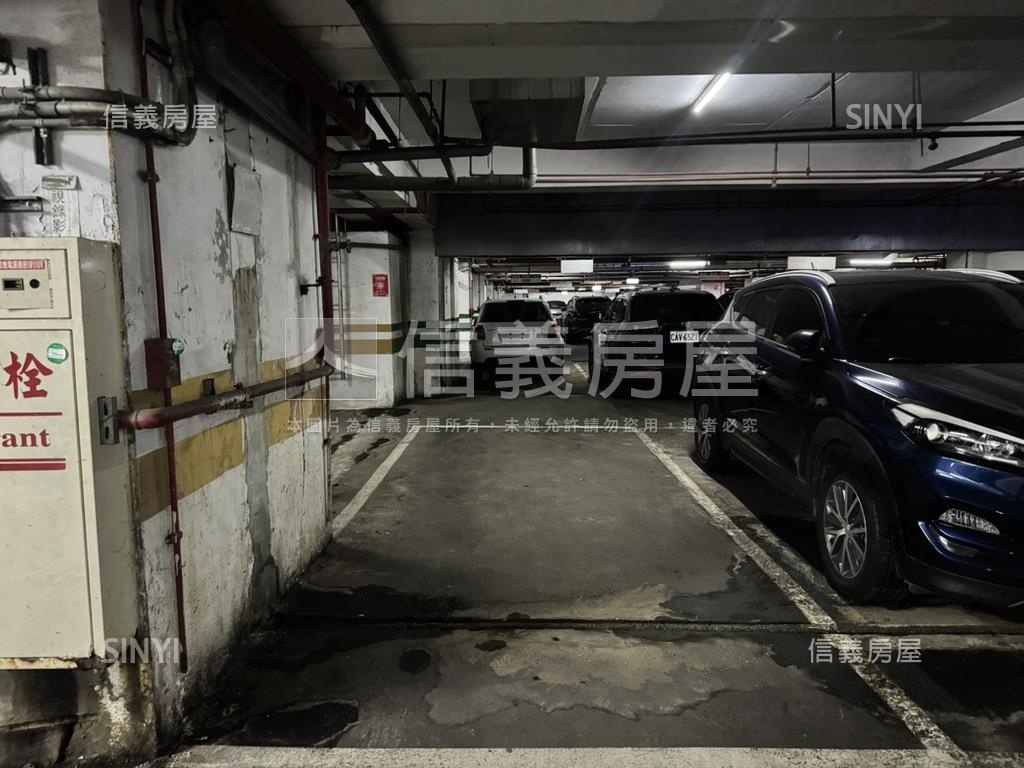 工學商圈漂亮３房平車房屋室內格局與周邊環境