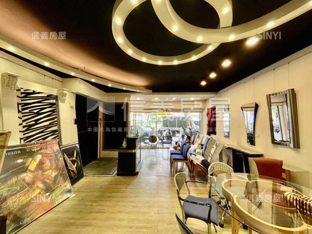 明亮大面寬質感店面房屋室內格局與周邊環境