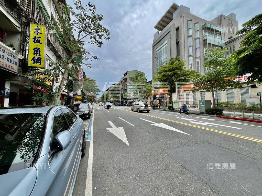明亮大面寬質感店面房屋室內格局與周邊環境