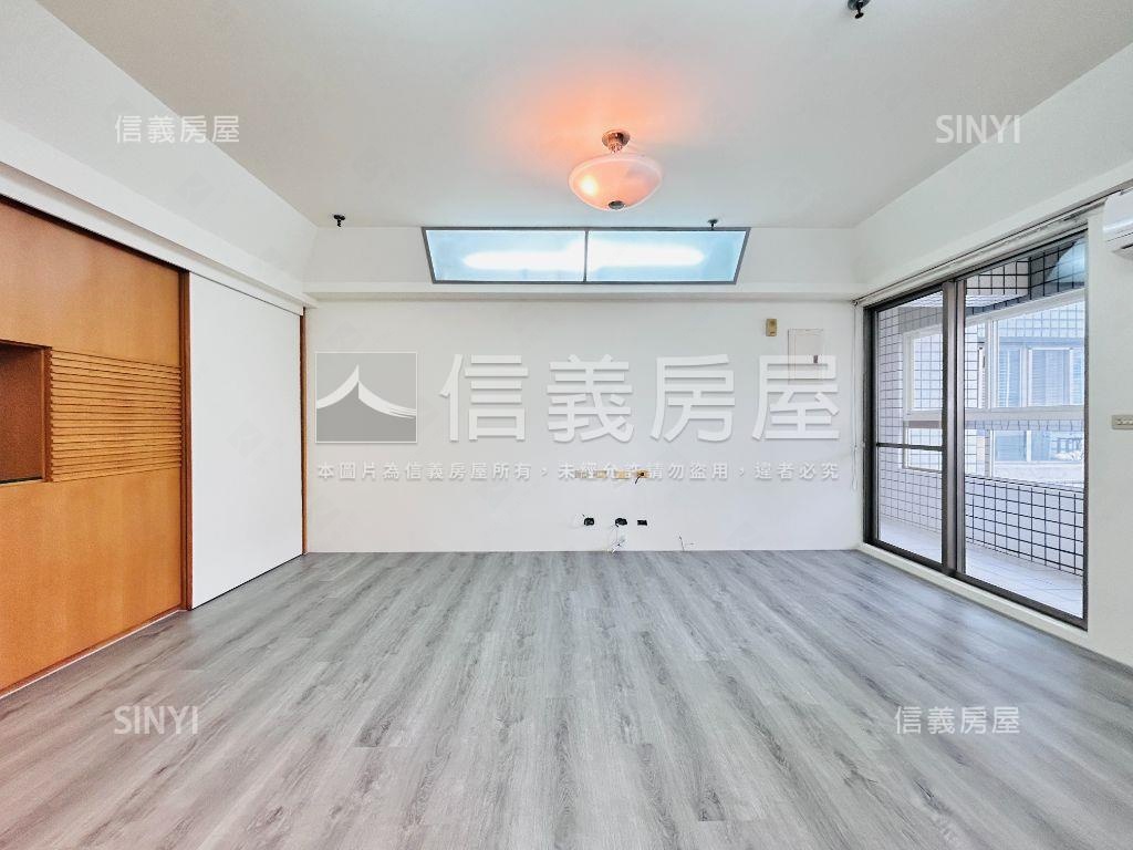 向日葵首購１＋１有車位房屋室內格局與周邊環境