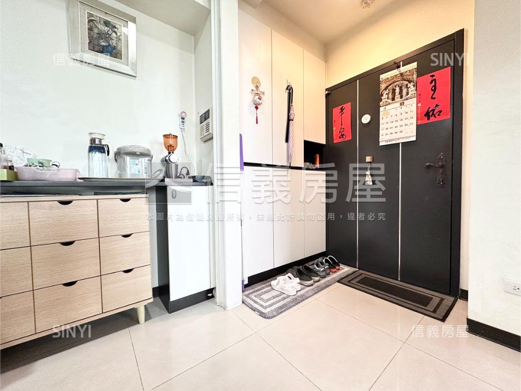 看山景三房雙車位視野戶房屋室內格局與周邊環境