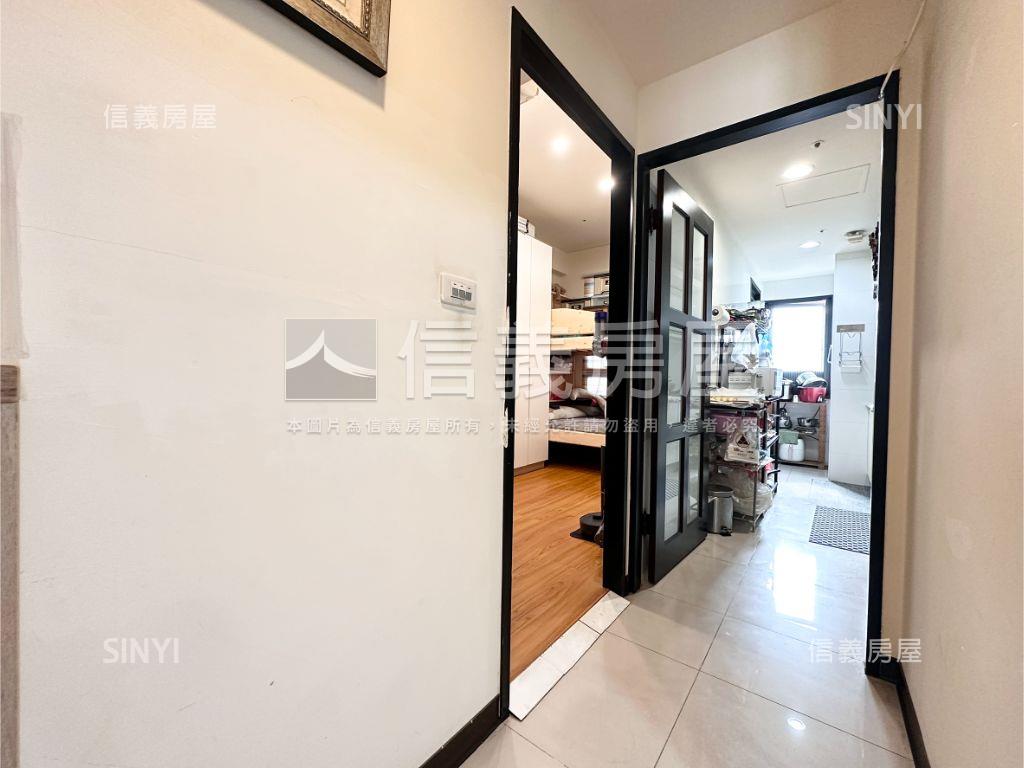 看山景三房雙車位視野戶房屋室內格局與周邊環境