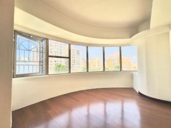 西區寬闊視野四房附車位