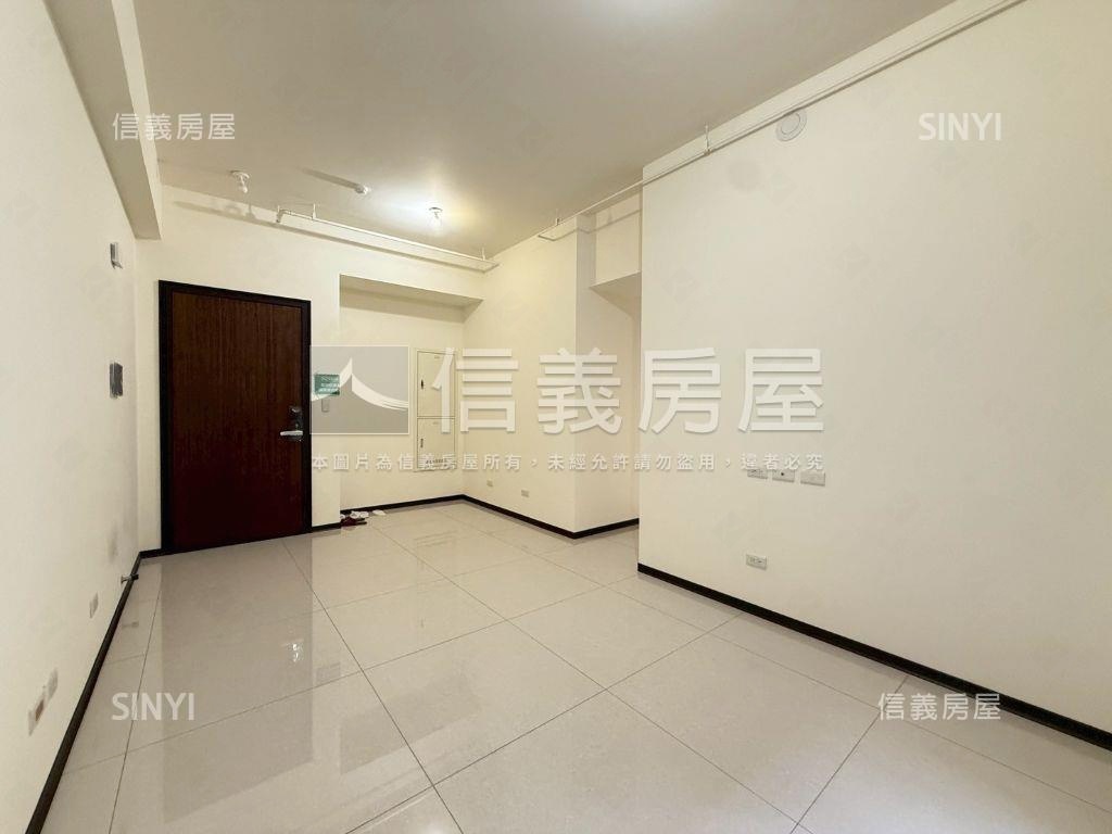 新碩文曲．後棟三房房屋室內格局與周邊環境