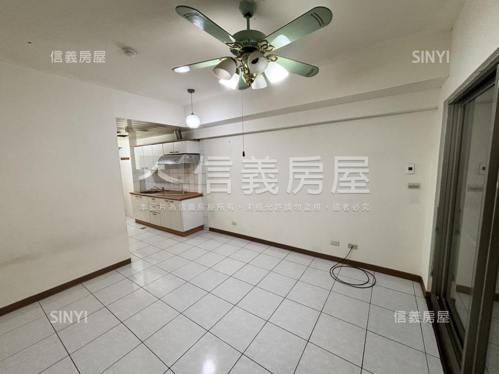 台北橋電梯。三豐麗景房屋室內格局與周邊環境
