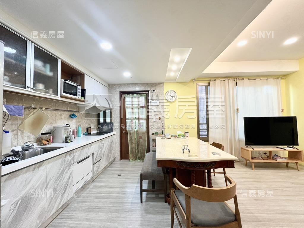 采固卓越高樓層視野戶房屋室內格局與周邊環境