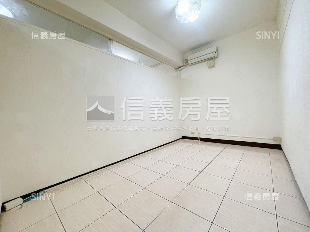 稀有海山學區便利３樓房屋室內格局與周邊環境