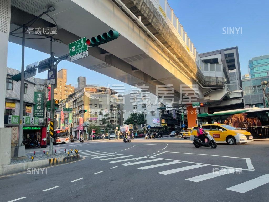 稀有海山學區便利３樓房屋室內格局與周邊環境