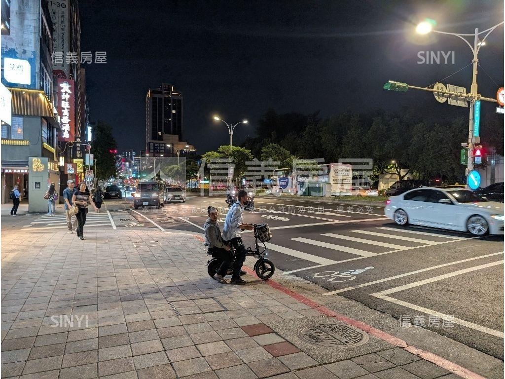 稀有大馬路邊間金店房屋室內格局與周邊環境