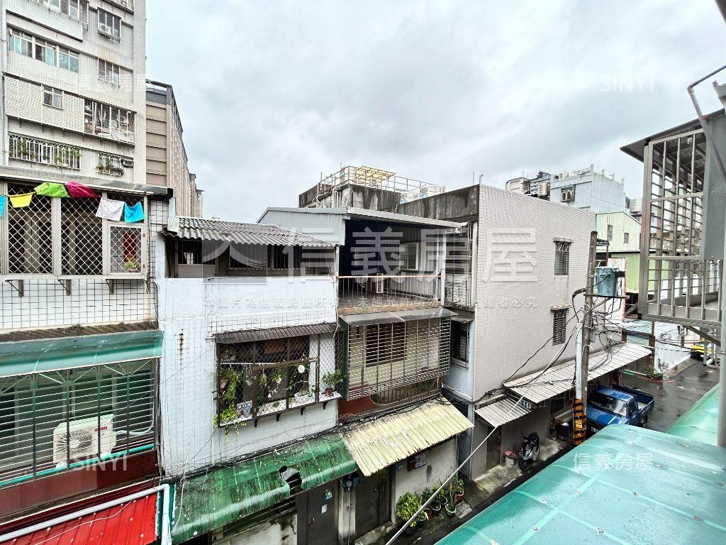 板橋精華地段整棟透天房屋室內格局與周邊環境